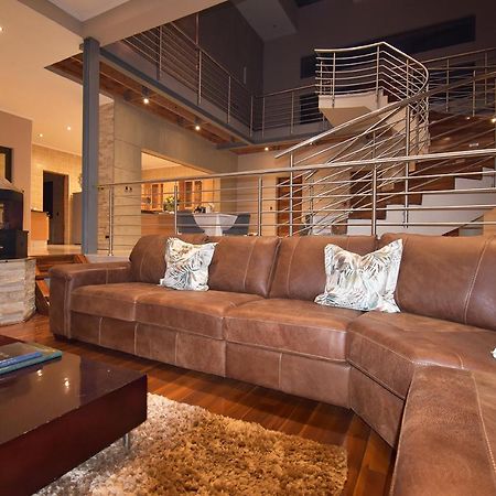 Schimper View Boutique Guest House หลุยส์ทริคาร์ดท์ ภายนอก รูปภาพ