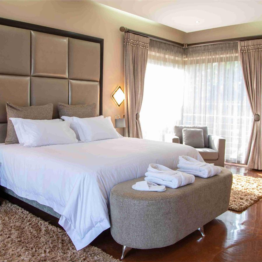 Schimper View Boutique Guest House หลุยส์ทริคาร์ดท์ ภายนอก รูปภาพ