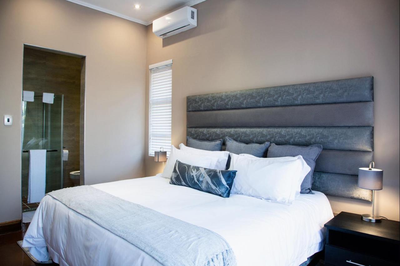 Schimper View Boutique Guest House หลุยส์ทริคาร์ดท์ ภายนอก รูปภาพ