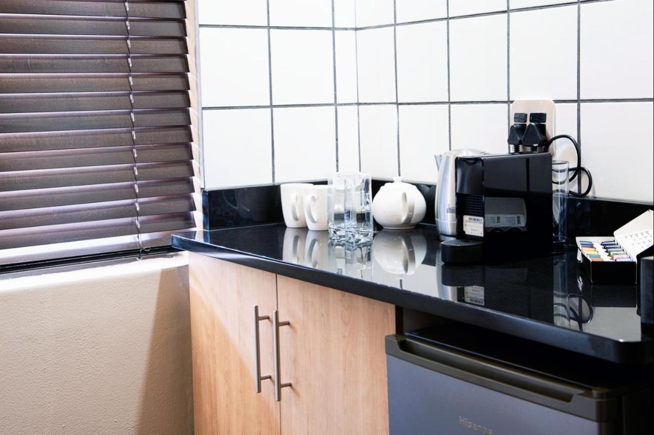 Schimper View Boutique Guest House หลุยส์ทริคาร์ดท์ ภายนอก รูปภาพ
