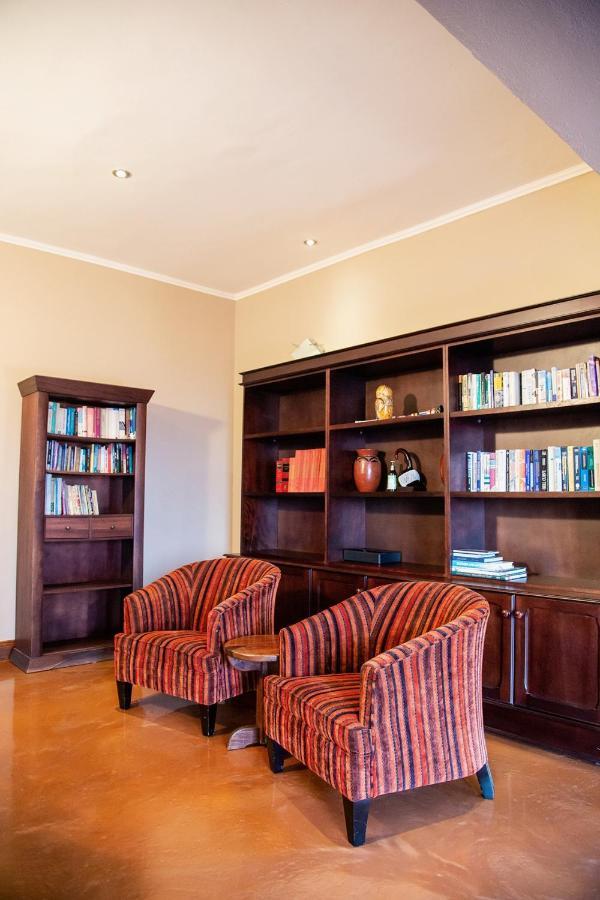 Schimper View Boutique Guest House หลุยส์ทริคาร์ดท์ ภายนอก รูปภาพ