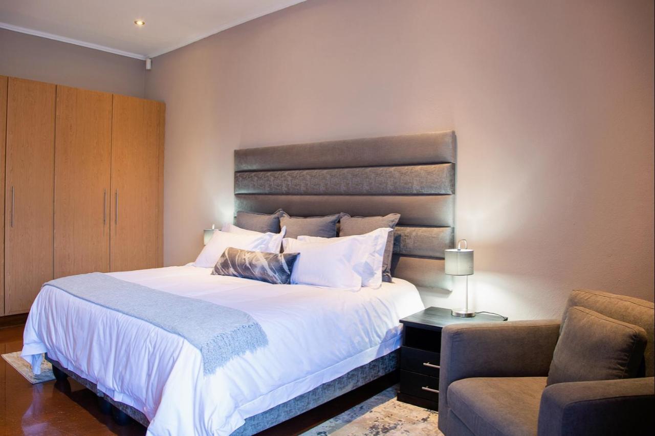 Schimper View Boutique Guest House หลุยส์ทริคาร์ดท์ ภายนอก รูปภาพ
